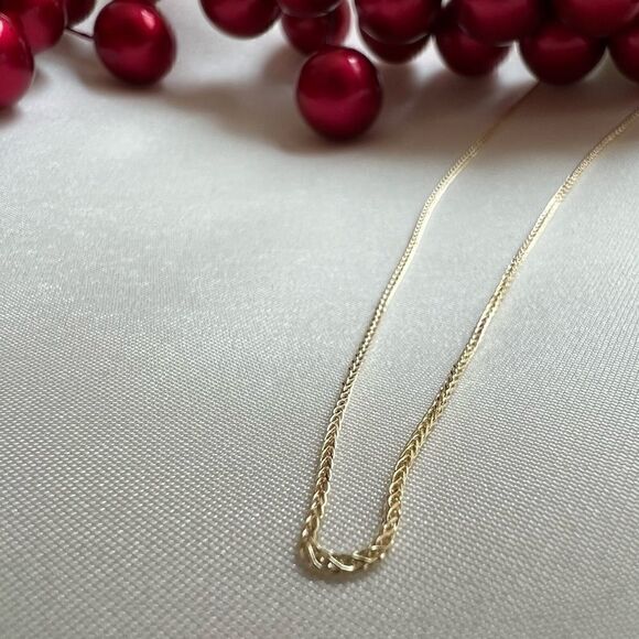 14k solid gold wheat chain Necklace 22” | perfect gift | 14K 1mm 8 Round Whe… - Picture 5 of 12